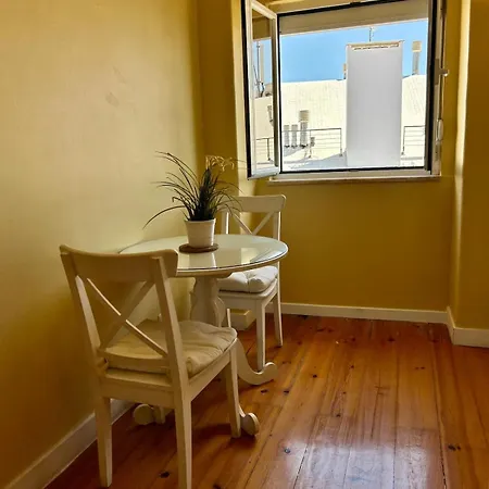 Alfama Cozy Apartment *